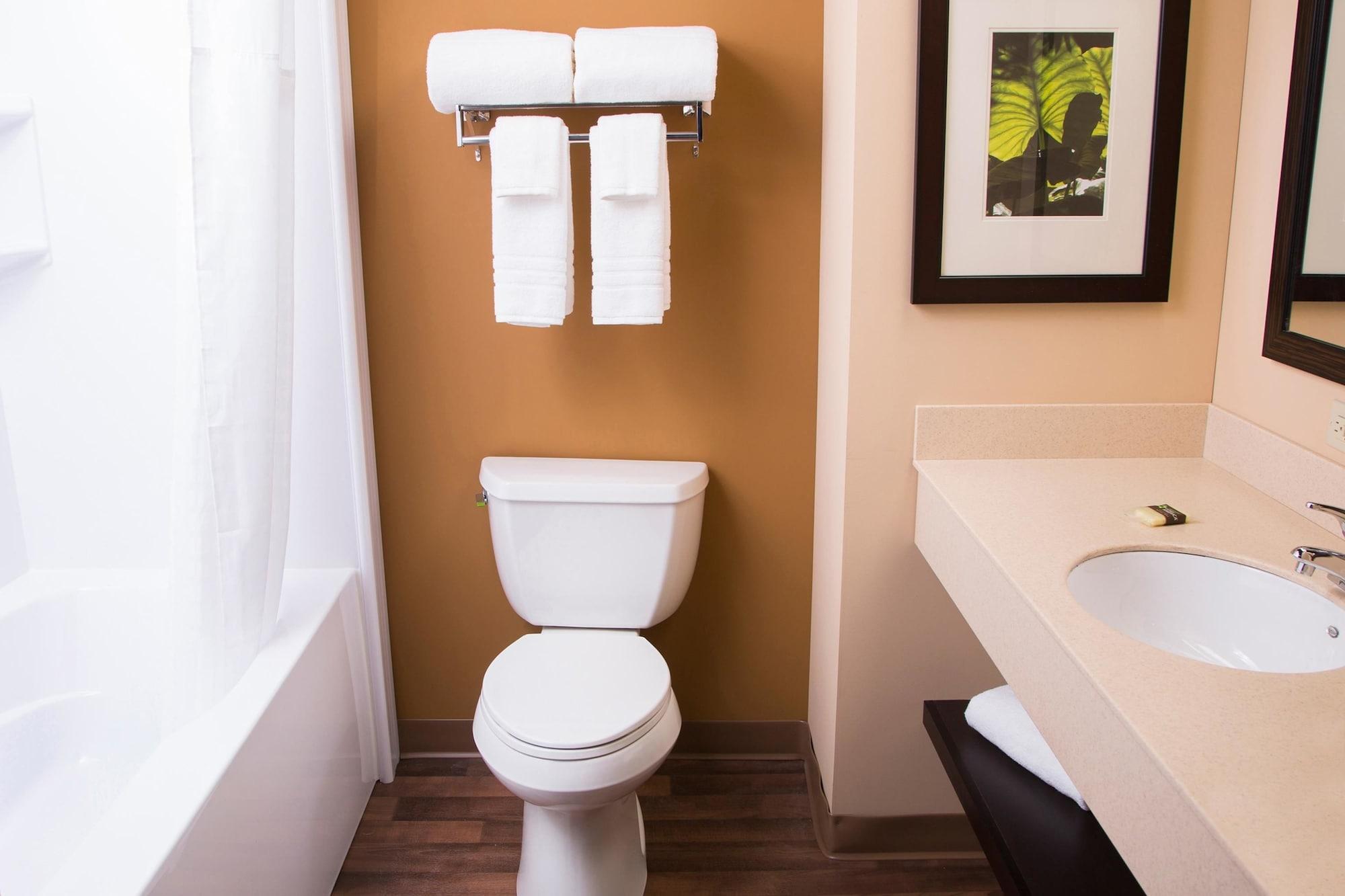 Extended Stay America Suites - Los Angeles - South Гардина Екстериор снимка