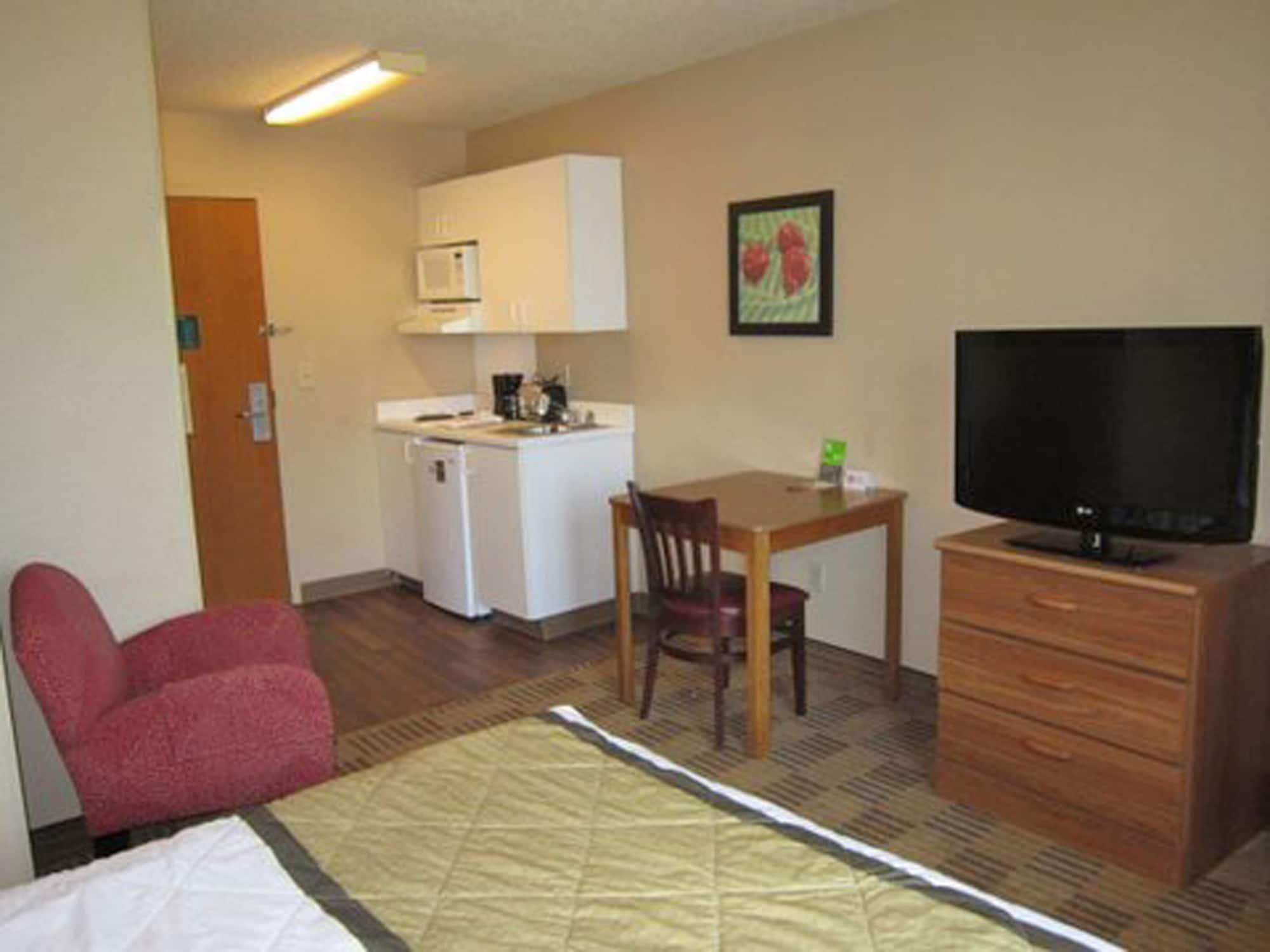 Extended Stay America Suites - Los Angeles - South Гардина Екстериор снимка