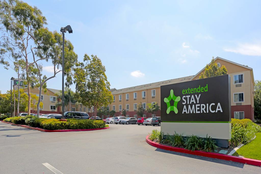Extended Stay America Suites - Los Angeles - South Гардина Екстериор снимка
